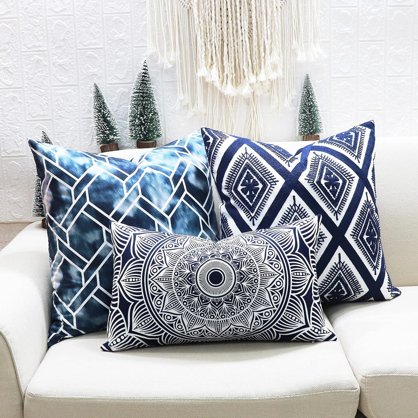 Gradient Throw Pillow Cover Decorative Print Accent Cushion Cover for Couch Sofa 20 X 20 Inches